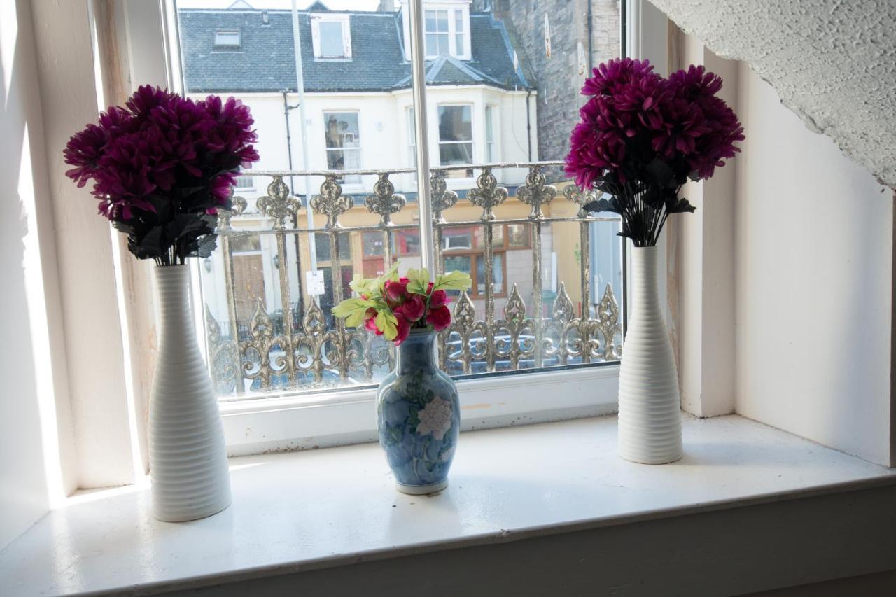 7 Bedroom Townhouse Edinburgh Exterior photo
